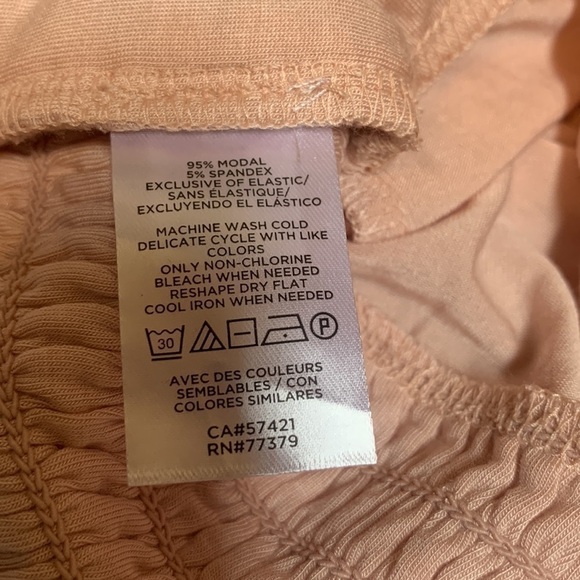 Ann taylor spring pink top - Picture 8 of 8